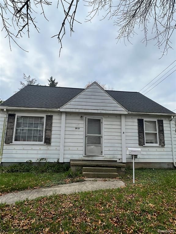 2521 Stobbe Street, Saginaw, MI 48602