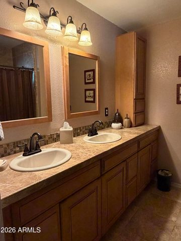 7450 E Gary Circle, Mesa, AZ 85207
