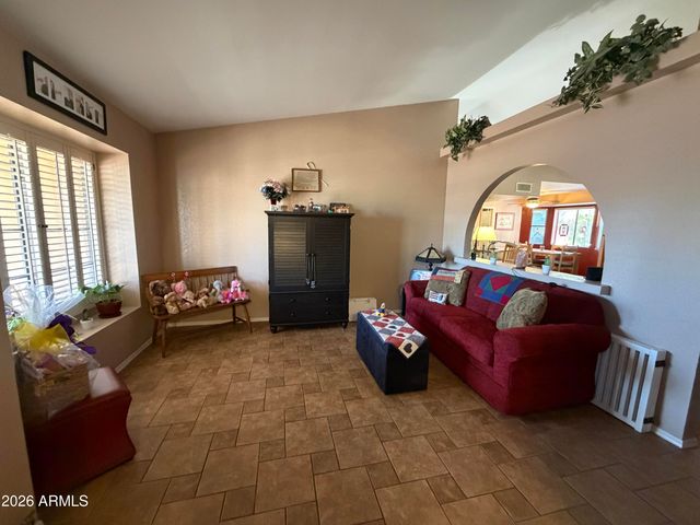 7450 E Gary Circle, Mesa, AZ 85207