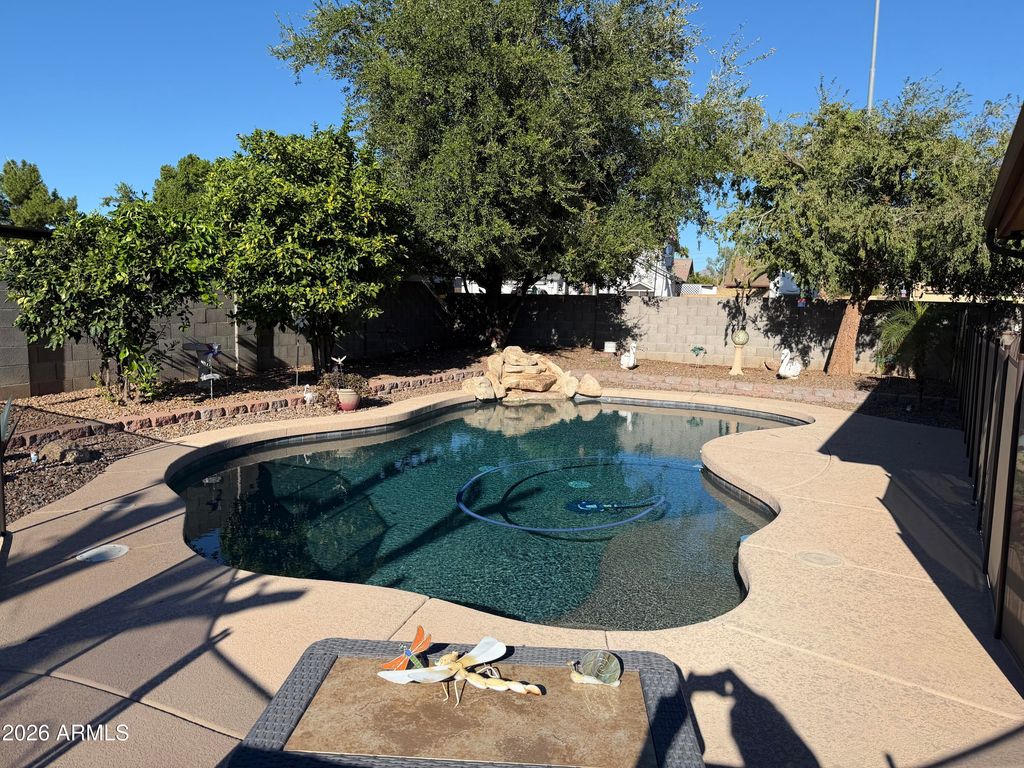 7450 E Gary Circle, Mesa, AZ 85207