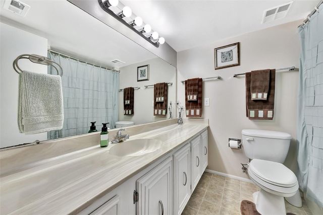 113 ISLAND WAY 241, Clearwater Beach, FL 33767