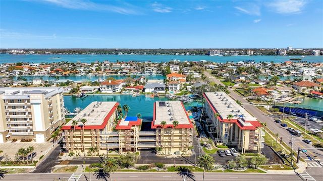 113 ISLAND WAY 241, Clearwater Beach, FL 33767