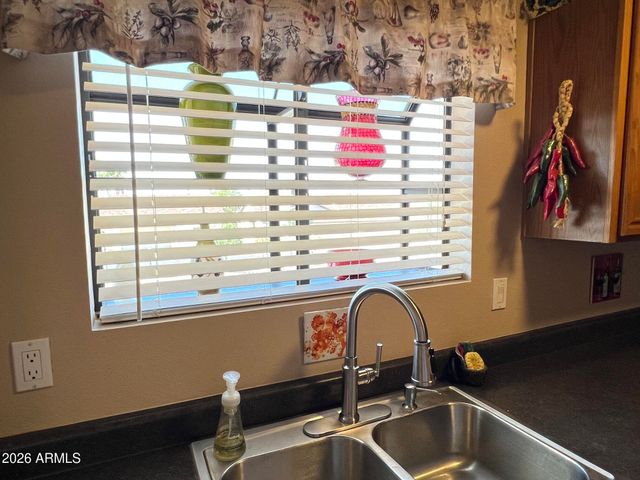 5518 E Lindstrom Lane 2023, Mesa, AZ 85215