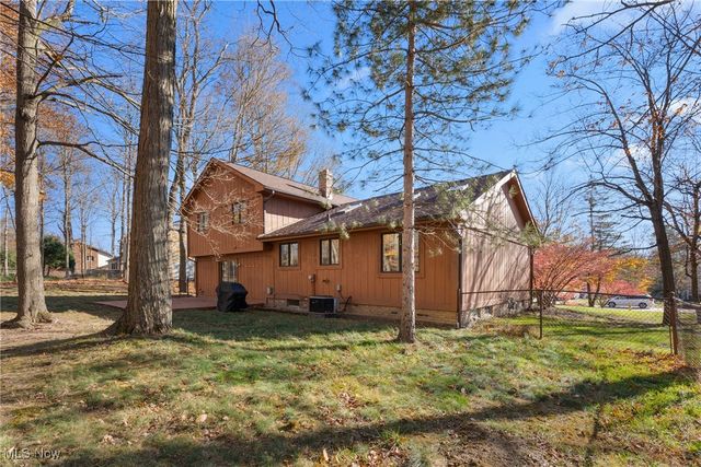 32651 N Burr Oak, Solon, OH 44139