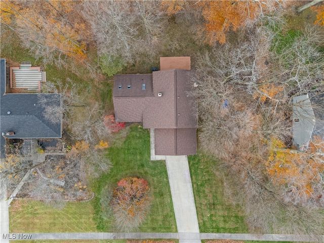 32651 N Burr Oak, Solon, OH 44139