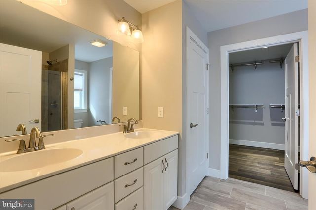 2097 HILL SIDE DRIVE, Mechanicsburg, PA 17055