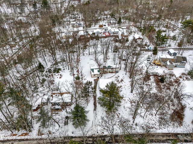 16 Sycamore Trail, Wurtsboro, NY 12790