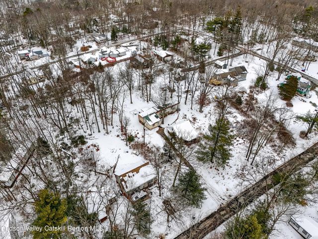 16 Sycamore Trail, Wurtsboro, NY 12790