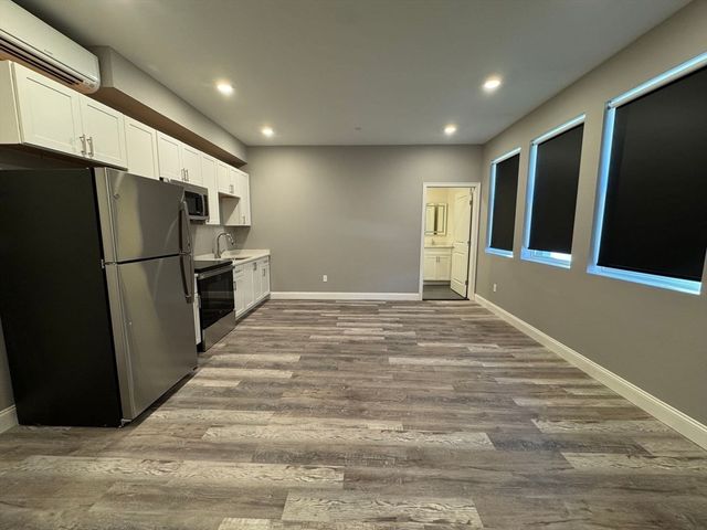 1473 N Shore Rd 101, Revere, MA 02151