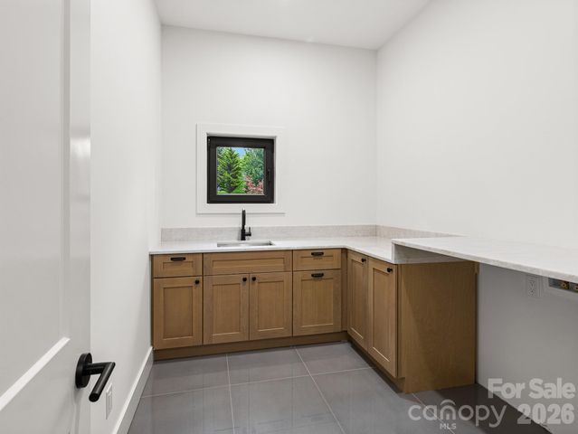 25 Copper Mill Court, Candler, NC 28715