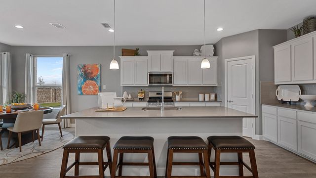 1221 BELTWAY BELTWAY Lane, Granbury, TX 76048