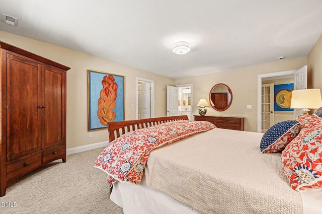 71005 Russell, Chapel Hill, NC 27517