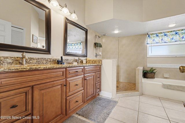345 Lake View Lane, Palm Bay, FL 32909