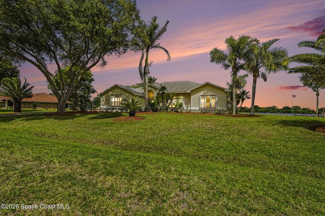 345 Lake View Lane, Palm Bay, FL 32909