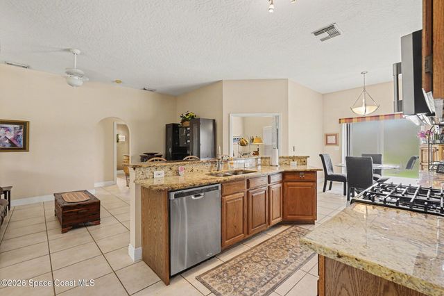 345 Lake View Lane, Palm Bay, FL 32909