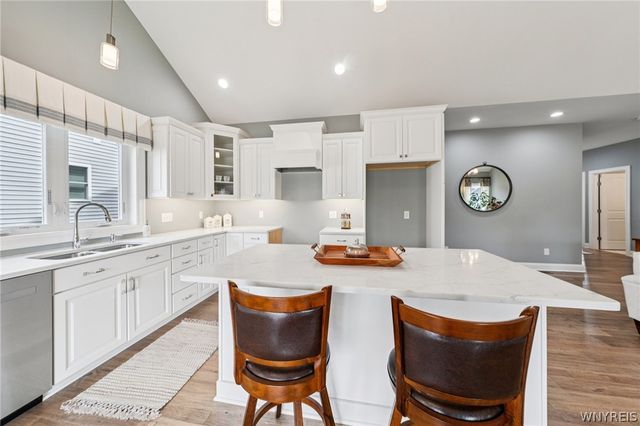 6385 Boston State Road 45, Hamburg, NY 14075