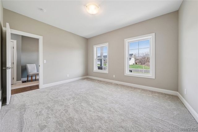 6385 Boston State Road 45, Hamburg, NY 14075