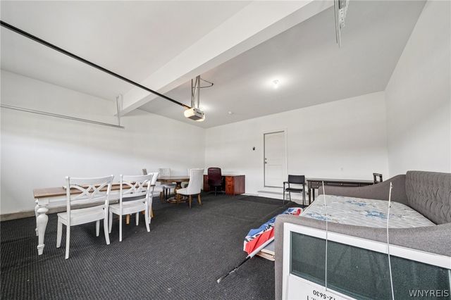 6385 Boston State Road 45, Hamburg, NY 14075