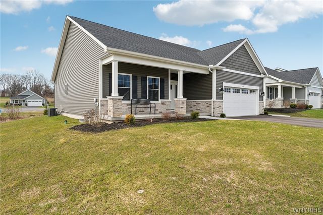 6385 Boston State Road 45, Hamburg, NY 14075