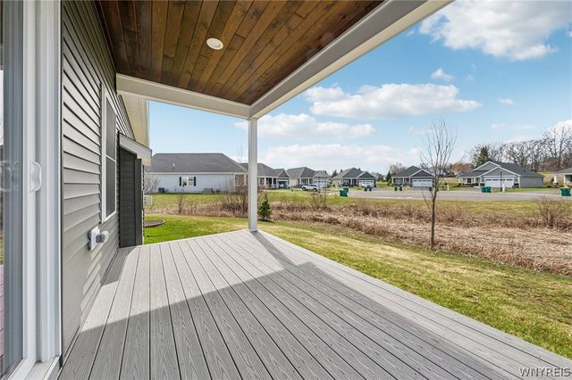 6385 Boston State Road 45, Hamburg, NY 14075