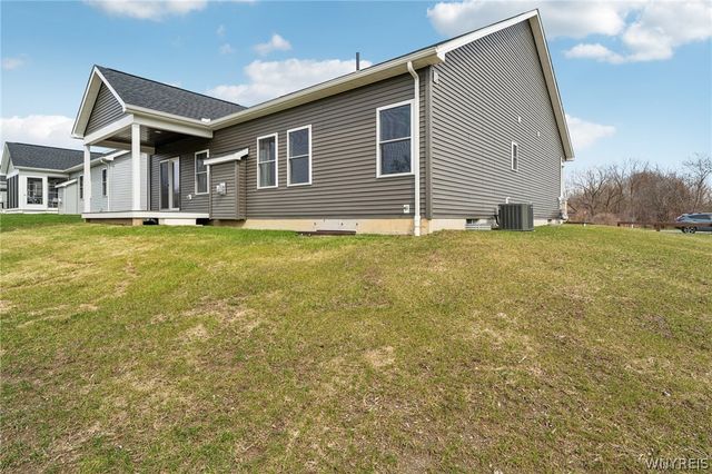 6385 Boston State Road 45, Hamburg, NY 14075