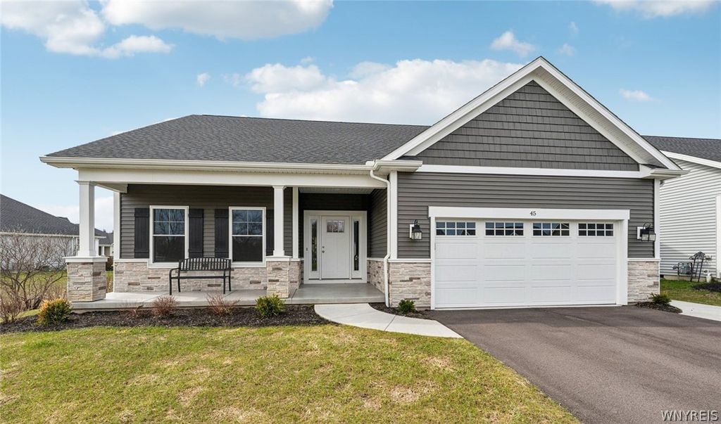 6385 Boston State Road 45, Hamburg, NY 14075