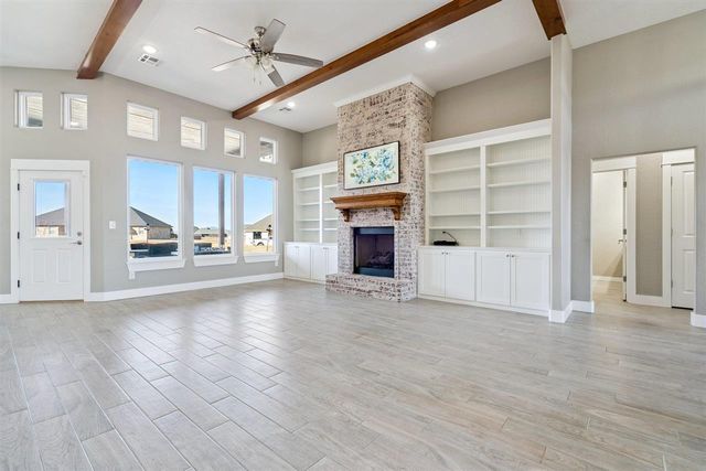 4211 Crest Lane, Elgin, OK 73538