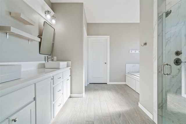 4211 Crest Lane, Elgin, OK 73538