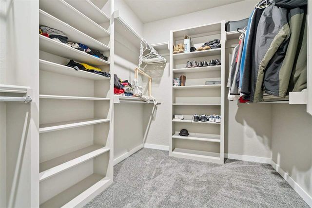 4211 Crest Lane, Elgin, OK 73538