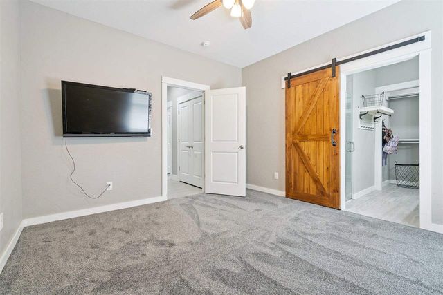 4211 Crest Lane, Elgin, OK 73538