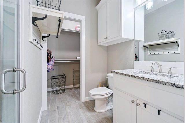 4211 Crest Lane, Elgin, OK 73538