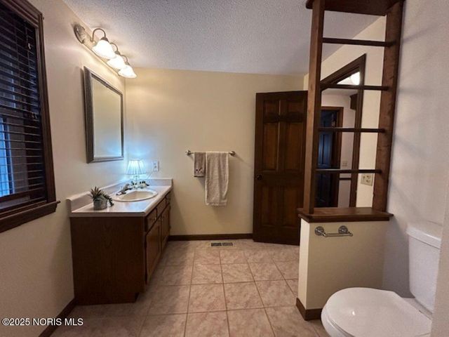 109 Scott Drive, Bryan, OH 43506