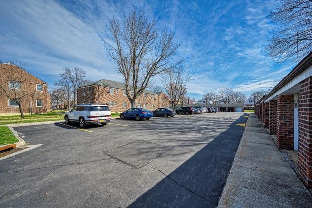 25312 60th Ave Lowr, New York City, NY 11362