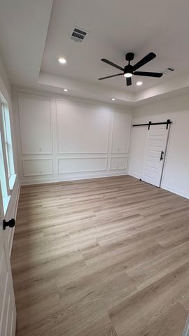 403 Arizona Street, La Porte, TX 77571