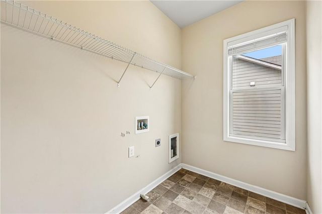 1108 W Union Grove Circle, Auburn, GA 30011