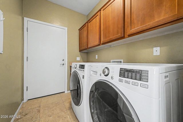 890 E CHRISTINE Place, Chandler, AZ 85225