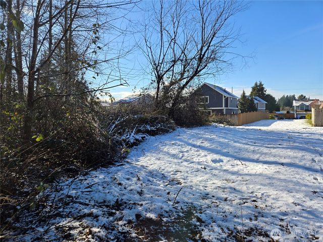 137 XX SE 202nd Place, Kent, WA 98042
