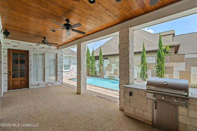 25 Sunset Hill, Hattiesburg, MS 39402