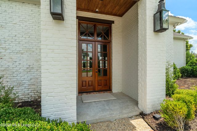 25 Sunset Hill, Hattiesburg, MS 39402