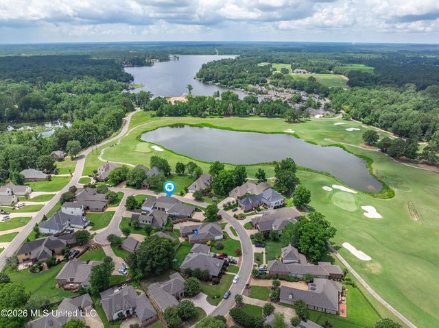 25 Sunset Hill, Hattiesburg, MS 39402