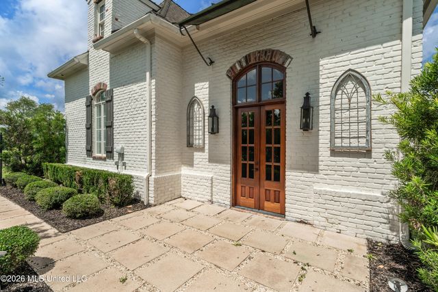 25 Sunset Hill, Hattiesburg, MS 39402