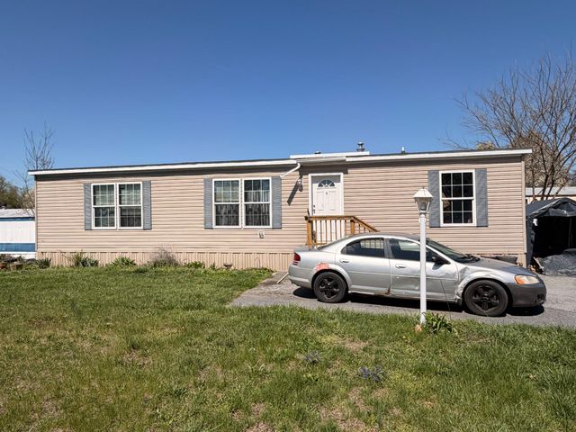 55 BIRCH LN, Columbia, PA 17512