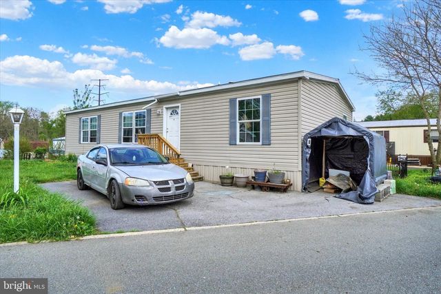 55 BIRCH LN, Columbia, PA 17512