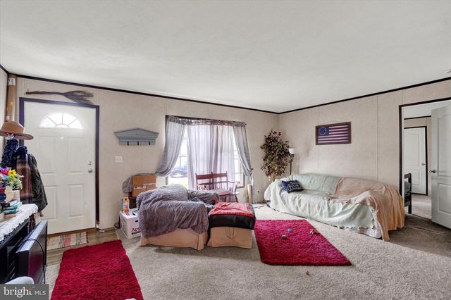 55 BIRCH LN, Columbia, PA 17512
