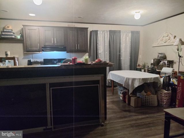 55 BIRCH LN, Columbia, PA 17512