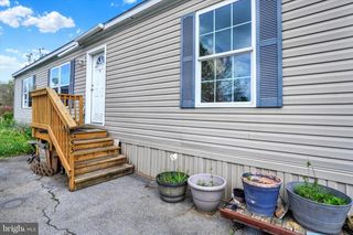 55 BIRCH LN, Columbia, PA 17512