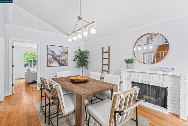 2411 Skylark Way, Pleasanton, CA 94566