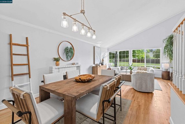 2411 Skylark Way, Pleasanton, CA 94566