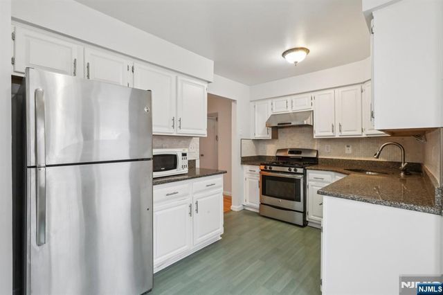 2902 Jesse Way 2902, Piscataway, NJ 08854