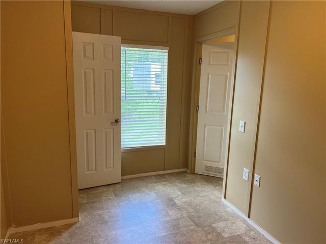 8086 Heck DR 14, North Fort Myers, FL 33917